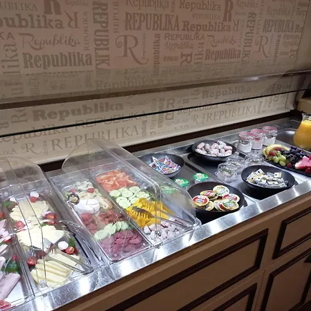 Wellness Republika 24 Apartment *