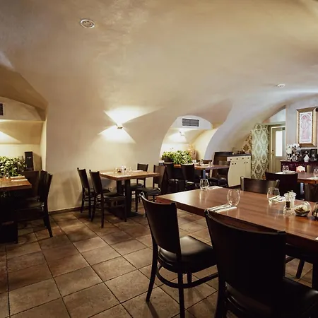 アパート Wellness Republika 24