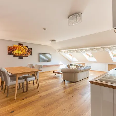 Apartment Wellness Republika 24 *