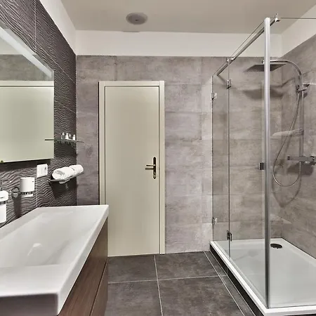 Wellness Republika 24 Plzen
