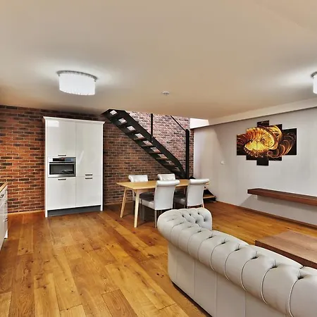 Wellness Republika 24 Apartman *