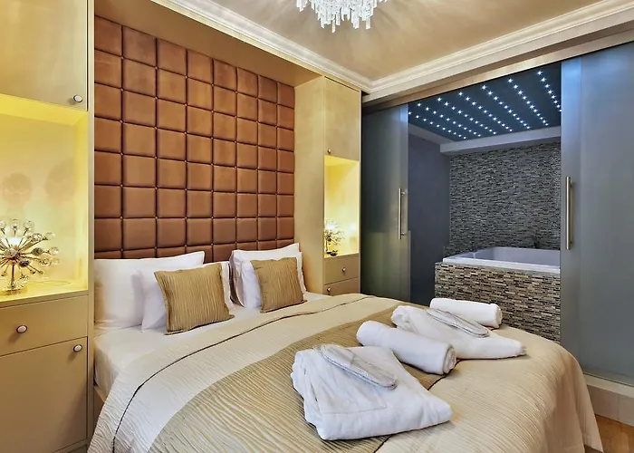 Wellness Republika 24 פלזן